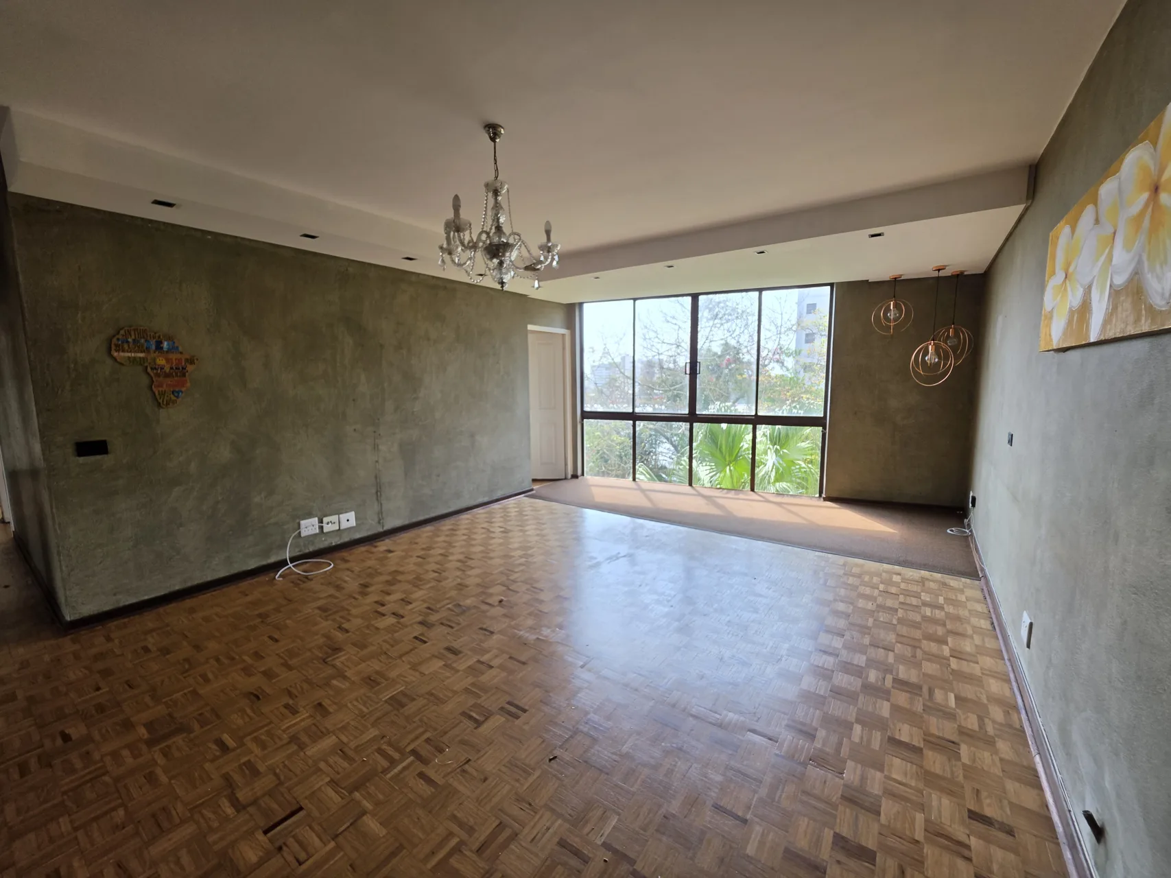 Copy of Old World Charm | Glenridge Apartment
