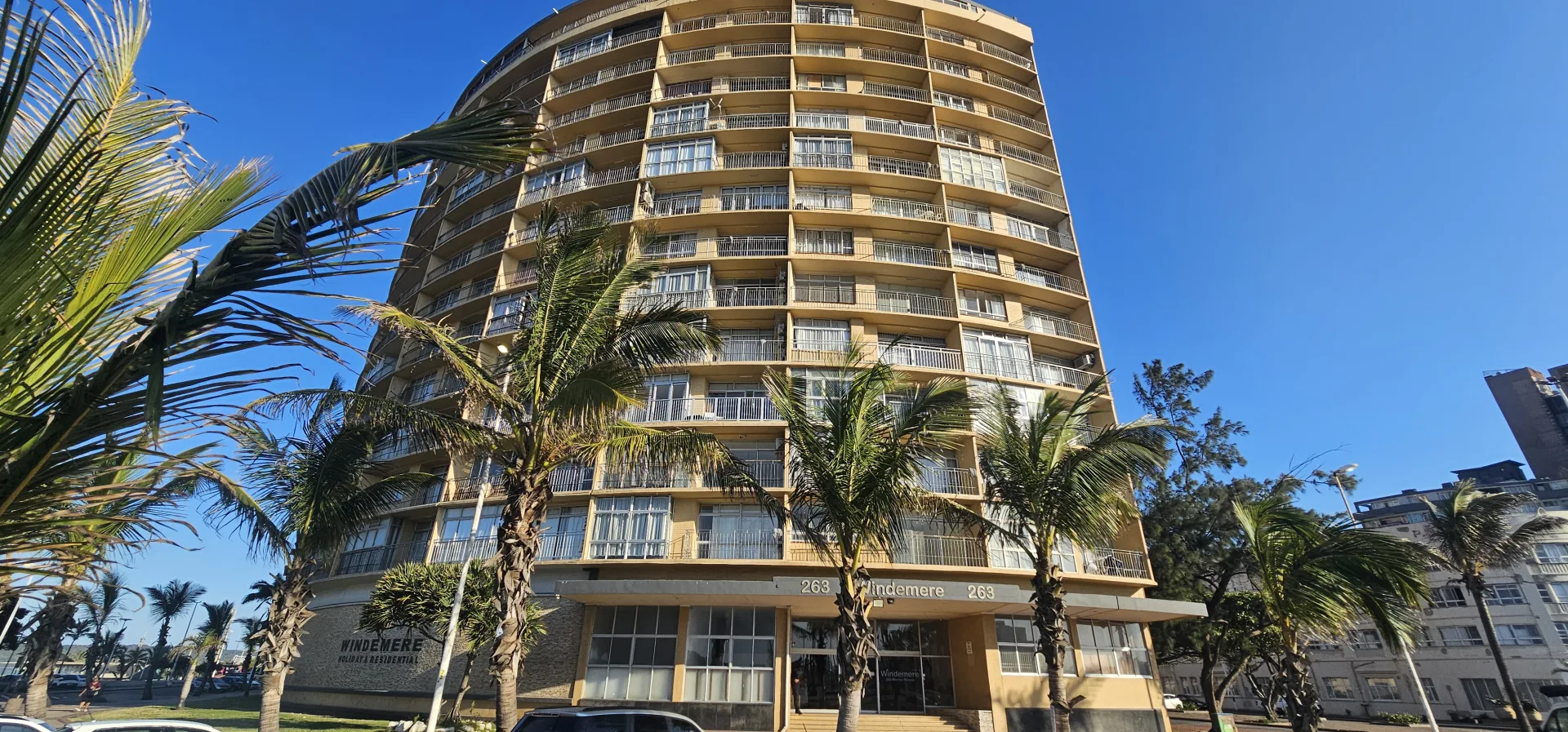 Goldenmile Studio Apartment with Air bnb option | Golden Mile