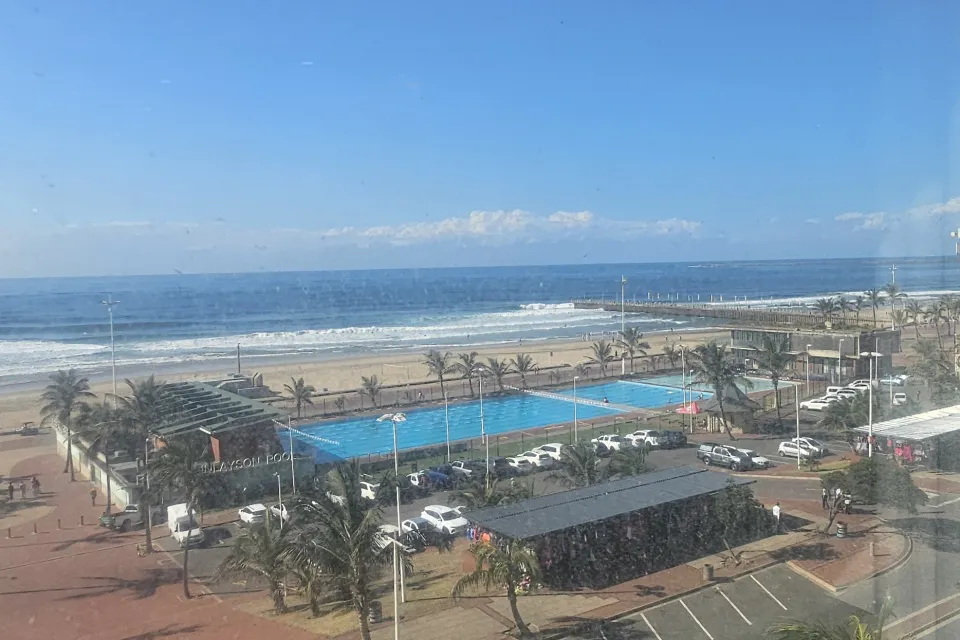 Creme de la Creme Fully Furnished Apartment | Goldenmile